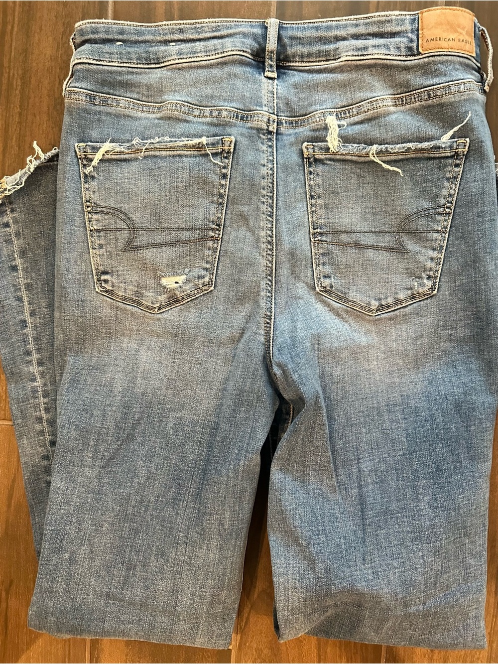 American Eagle Outfitters Light Blue Super High-Rise Flare Jeans 8 Long - Picture 3 of 6